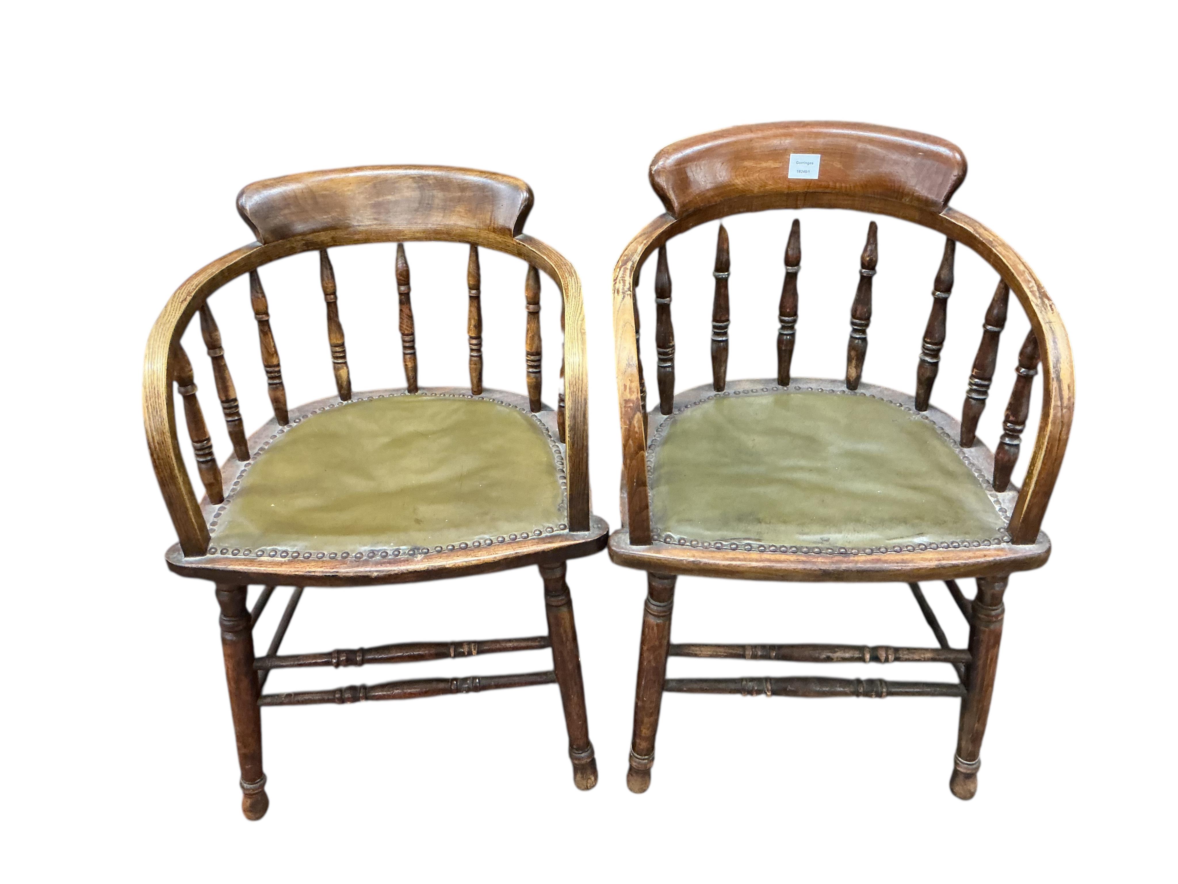 Four early 20th century ash and elm smoker's bow chairs